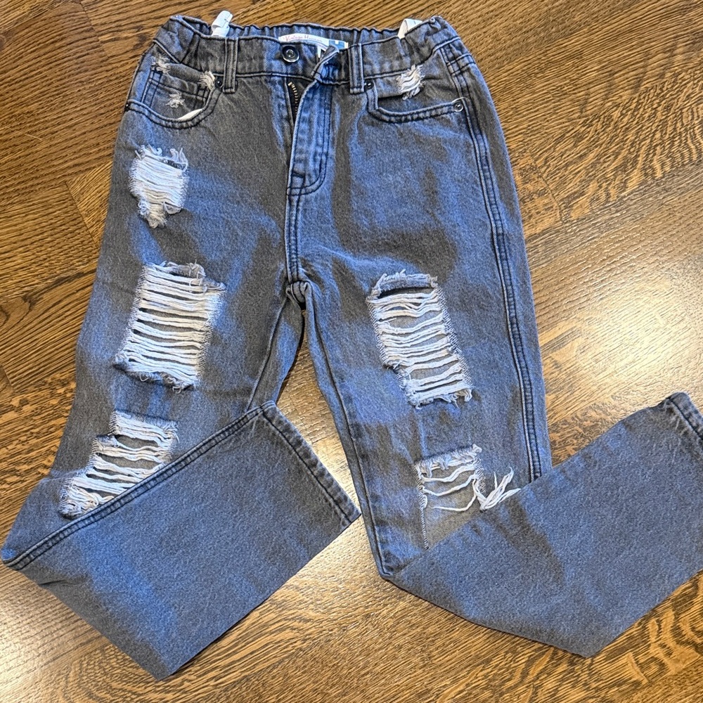 Vintage Havana Distressed Gray Boyfriend Jeans